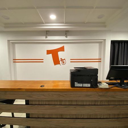 T Hotel Jalan Sultanah 阿罗士打 外观 照片