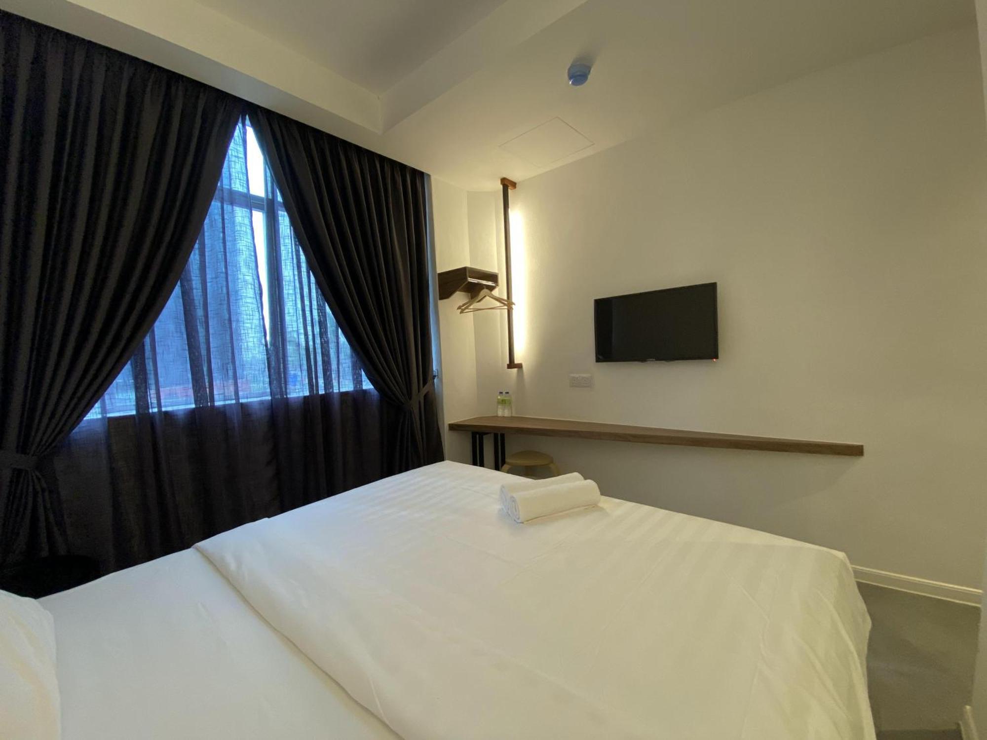 T Hotel Jalan Sultanah 阿罗士打 外观 照片