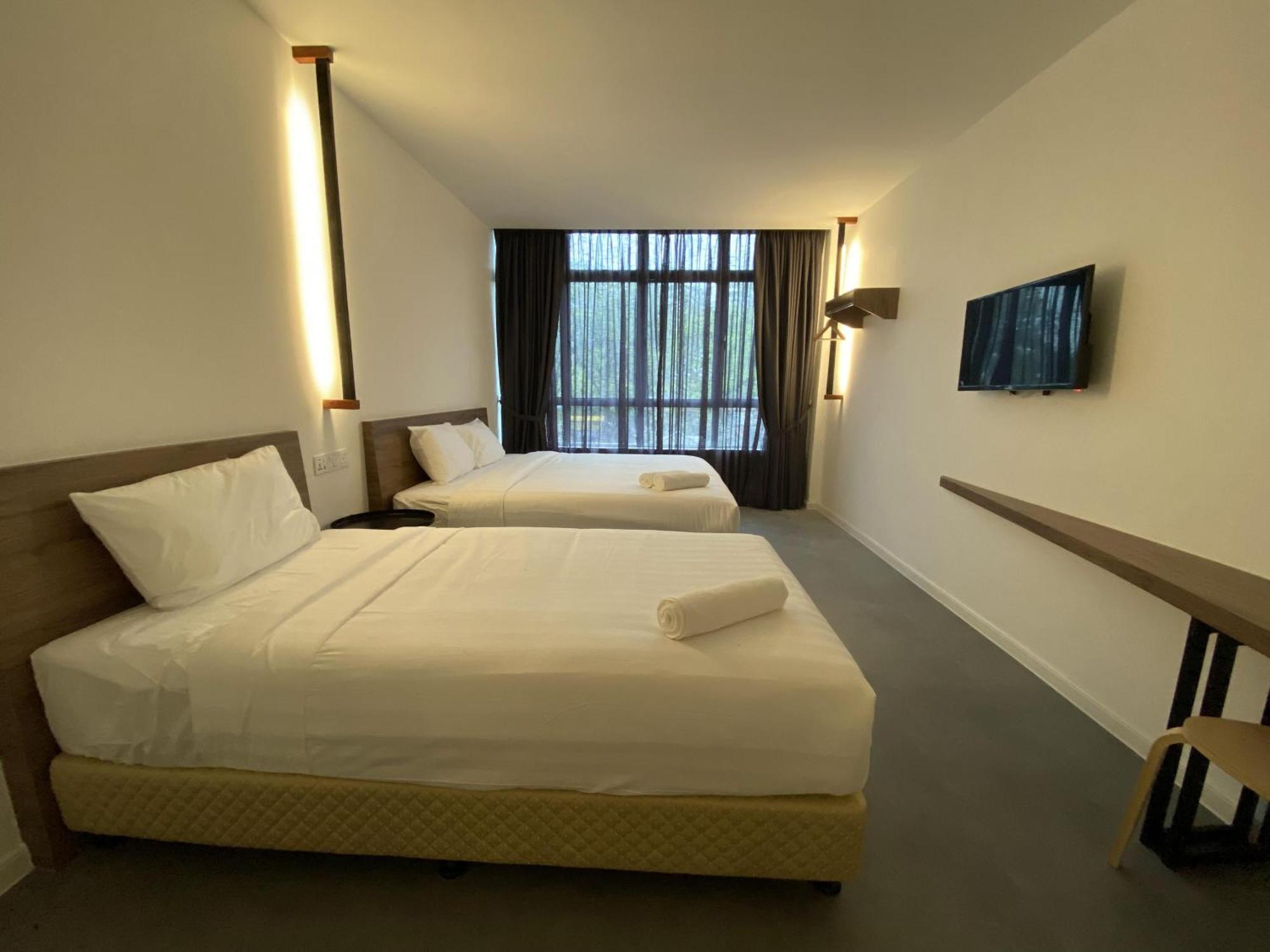 T Hotel Jalan Sultanah 阿罗士打 外观 照片